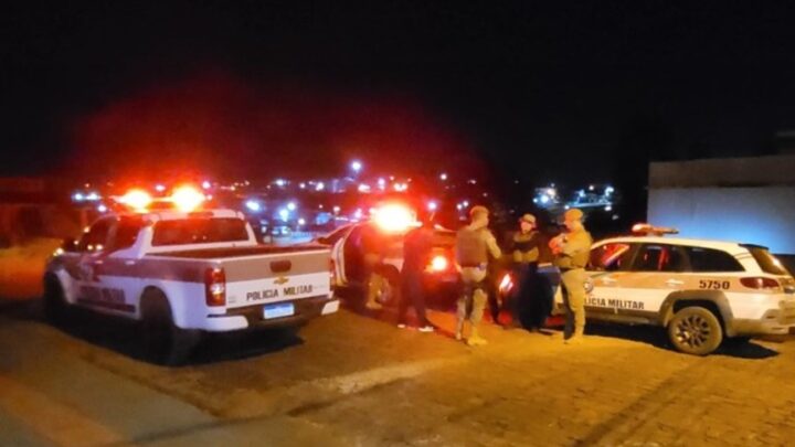 Mulher é esfaqueada por adolescentes após sair de mercado em Ponte Serrada