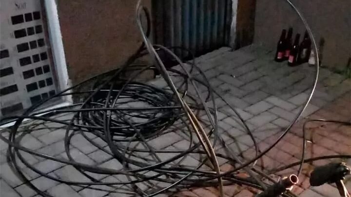 Homens são presos por furtar fios de energia em Chapecó