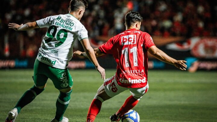 Chapecoense perde para o Vila Nova e não consegue deixa o Z4