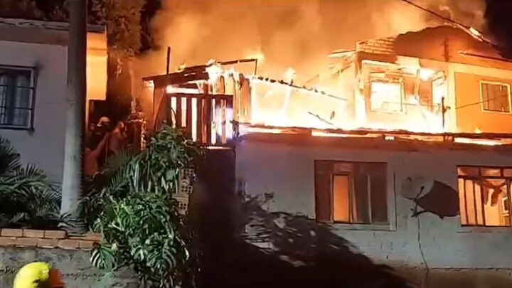 Mulher é condenada por incendiar casa e causar morte da própria mãe