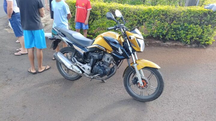 Colisão envolvendo carro e moto deixa homem ferido no Oeste de SC
