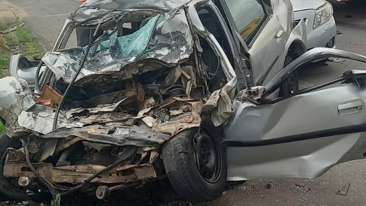 Motorista morre após colisão entre três veículos na SC-108