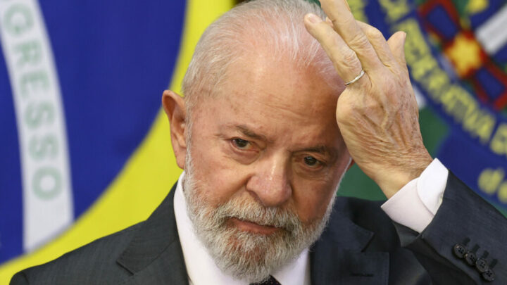 Aprovação de Lula cai para 24% e atinge pior índice da história, aponta Datafolha