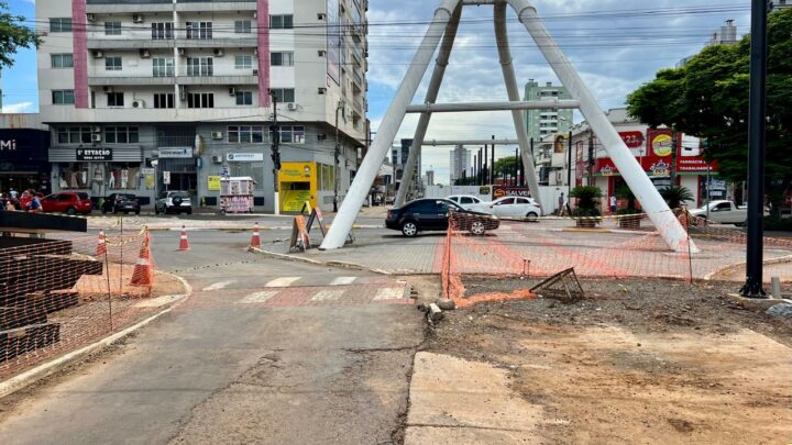 Getúlio Vargas será fechada no domingo para retirada do arco da Benjamin Constant