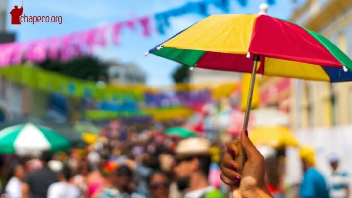 Carnaval em SC: calor extremo passa dos 40°C e há risco de temporais