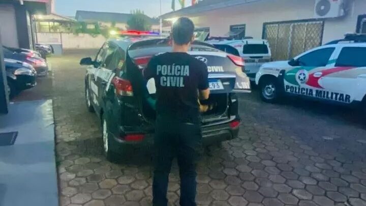 Idoso é preso após matar homem por dívida em SC