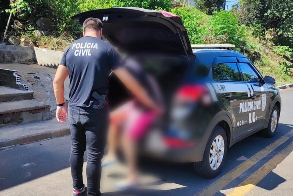 Polícia Civil de Saudades e Pinhalzinho prende casal por tráfico de drogas Polícia Civil de Saudades e Pinhalzinho prende casal por tráfico de drogas