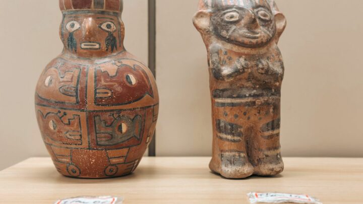 PF restitui artefatos históricos peruanos recuperados em SC