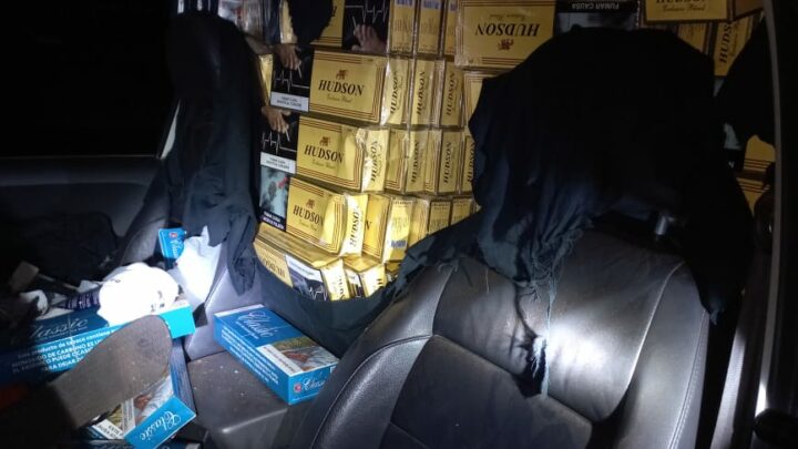 Carga de cigarros contrabandeados é apreendida pela PM no Oeste de SC