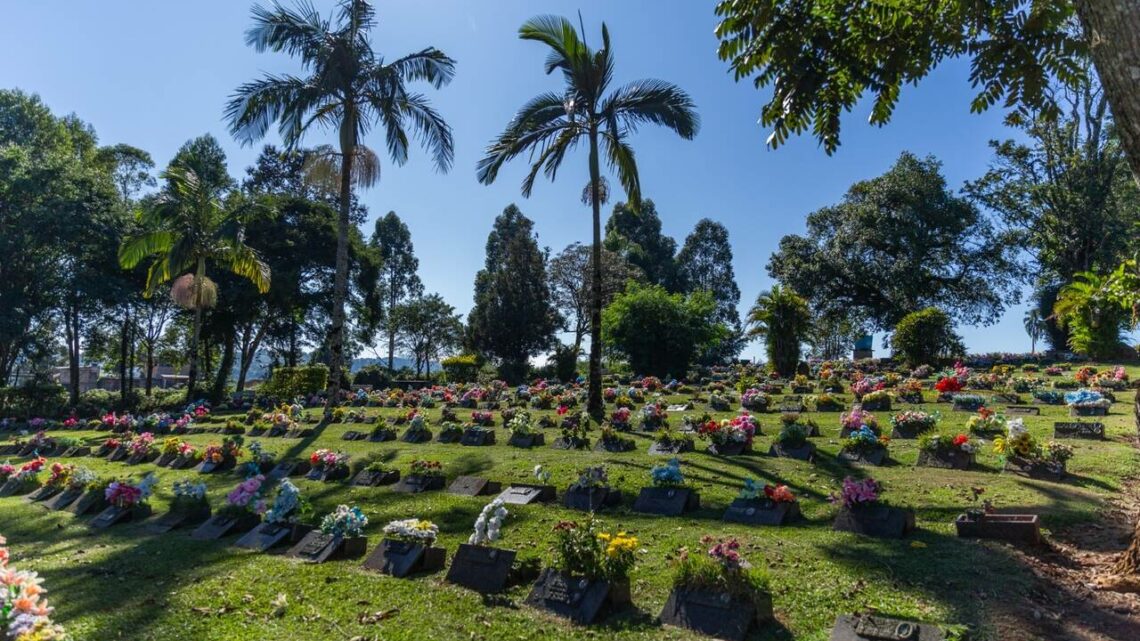 Audiência Pública tratará sobre concessão do cemitério Jardim do Éden Audiência Pública tratará sobre concessão do cemitério Jardim do Éden