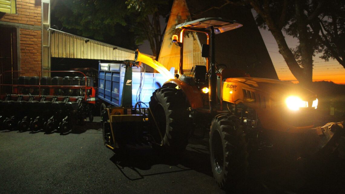 Prefeitura de Chapecó entrega equipamentos para a Patrulha Agrícola Prefeitura de Chapecó entrega equipamentos para a Patrulha Agrícola