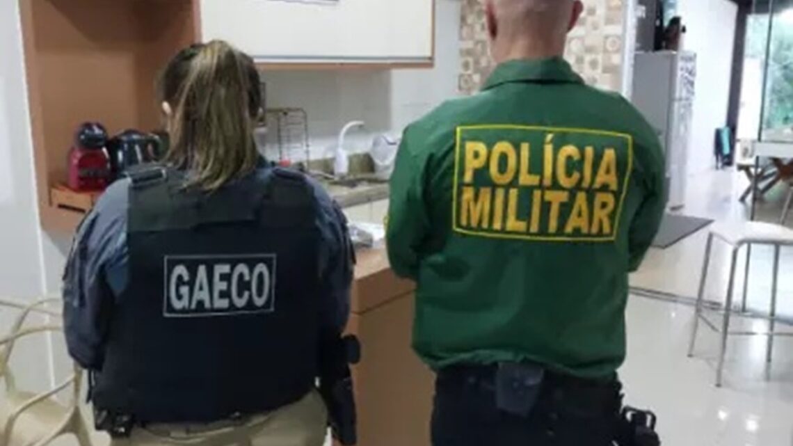 Pagou, passou: PMs são suspeitos de facilitar contrabando na fronteira BR/ARG Pagou, passou: PMs são suspeitos de facilitar contrabando na fronteira BR/ARG