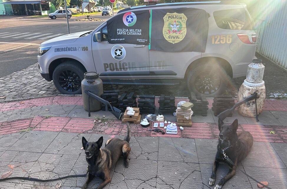 Homem é preso por tráfico de drogas em ação conjunta da PM e Polícia Civil em São Miguel do Oeste Homem é preso por tráfico de drogas em ação conjunta da PM e Polícia Civil em São Miguel do Oeste