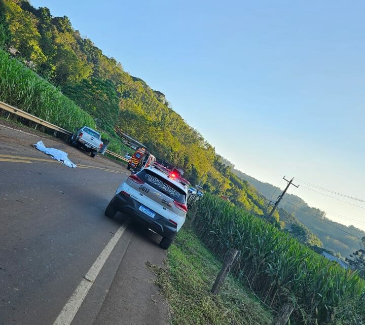 Acidente entre carro e moto deixa um morto no interior de Mondaí Acidente entre carro e moto deixa um morto no interior de Mondaí