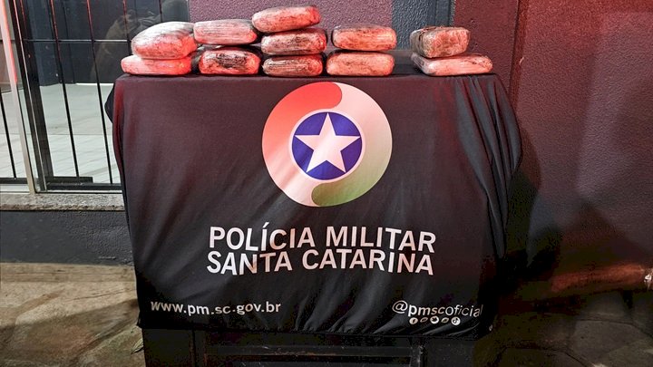 Homem é preso transportando 6 kg de maconha em São Lourenço do Oeste Homem é preso transportando 6 kg de maconha em São Lourenço do Oeste
