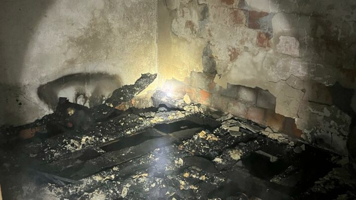 Incêndio destrói residência multifamiliar em São Lourenço do Oeste durante a madrugada