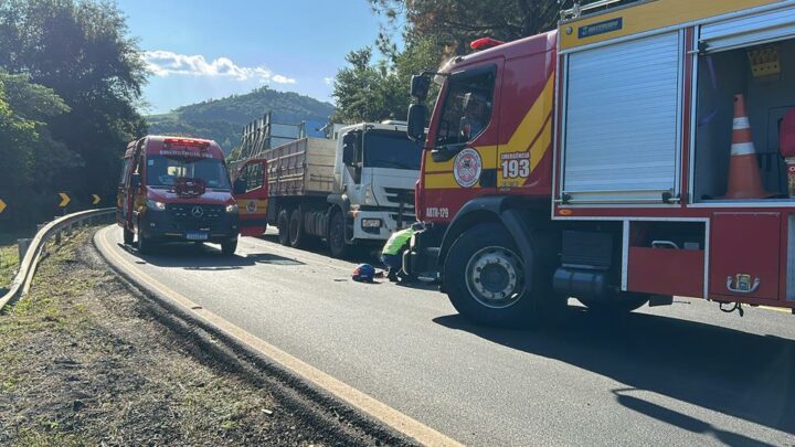 Motociclista morre em acidente com caminhão em Saudades