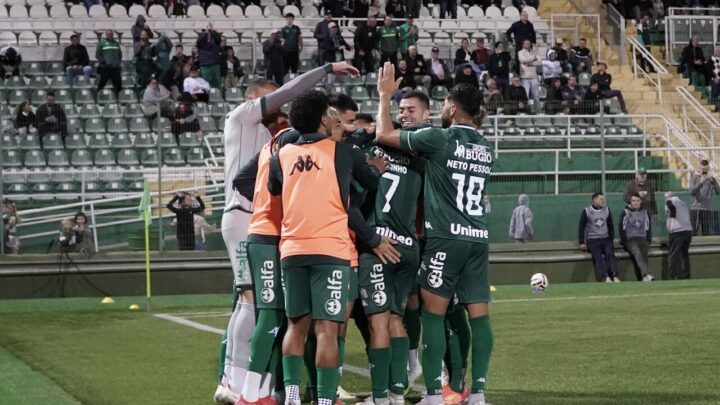 Marcinho marca duas vezes e Chape vence a Ferroviária na Arena Condá