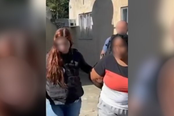 Cuidadora que planejou a morte do filho da patroa para ficar com herança é presa Cuidadora que planejou a morte do filho da patroa para ficar com herança é presa