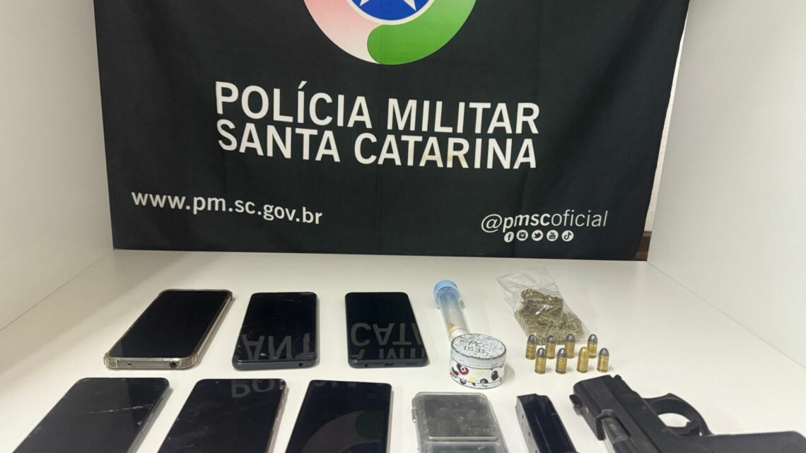 Polícia Militar desarticula esquema de tráfico de drogas e apreende arma de fogo em Seara (SC)