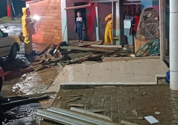 Temporal causa transtornos em Xaxim