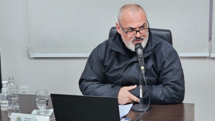 Lei define critérios para contratação de artistas com verbas públicas em Chapecó