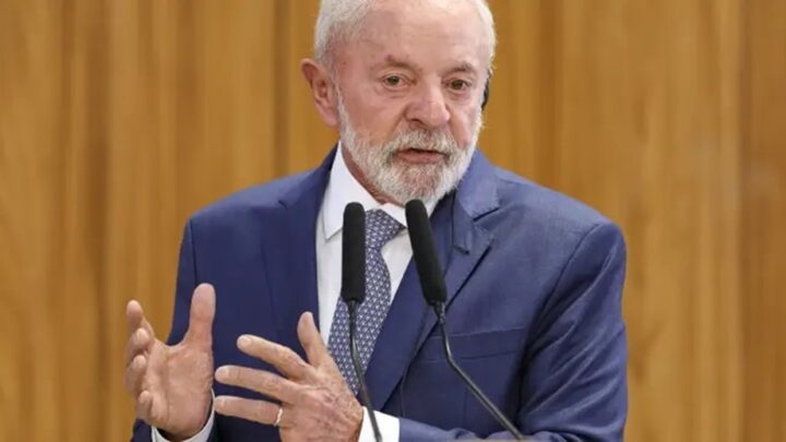 Governo Lula tenta leiloar petróleo do pré-sal para cobrir déficit fiscal