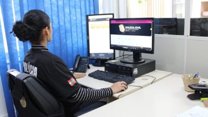 Motorista de aplicativo é indiciado após manipular idosa em SC