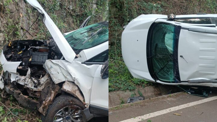 Idosa fica ferida após carro capotar na SC-305