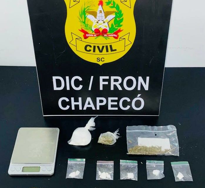 Polícia Civil prende casal por tráfico de drogas em bar de Chapecó Polícia Civil prende casal por tráfico de drogas em bar de Chapecó