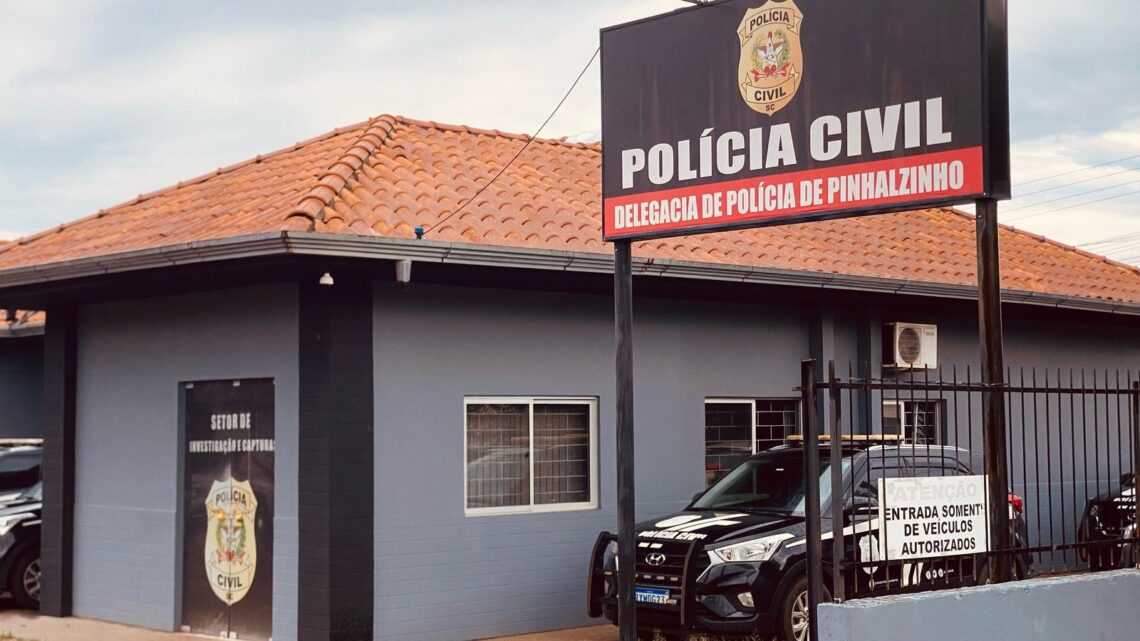 Polícia Civil de Pinhalzinho deflagra operação “Inadimplemento” e prende dois homens por pensão alimentícia Polícia Civil de Pinhalzinho deflagra operação “Inadimplemento” e prende dois homens por pensão alimentícia