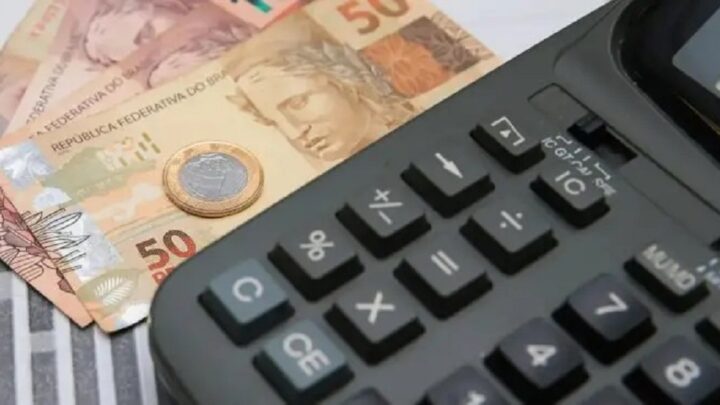 Banco Central eleva taxa básica de juros para 15% ao ano