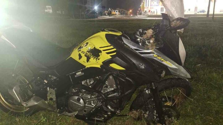 Casal morre após motociclista perder controle do veículo em curva