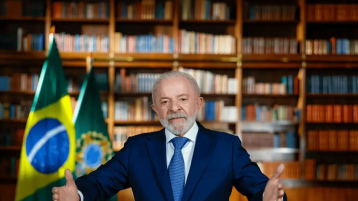 Lula critica decisão dos EUA de revogar vistos de ministros do STF