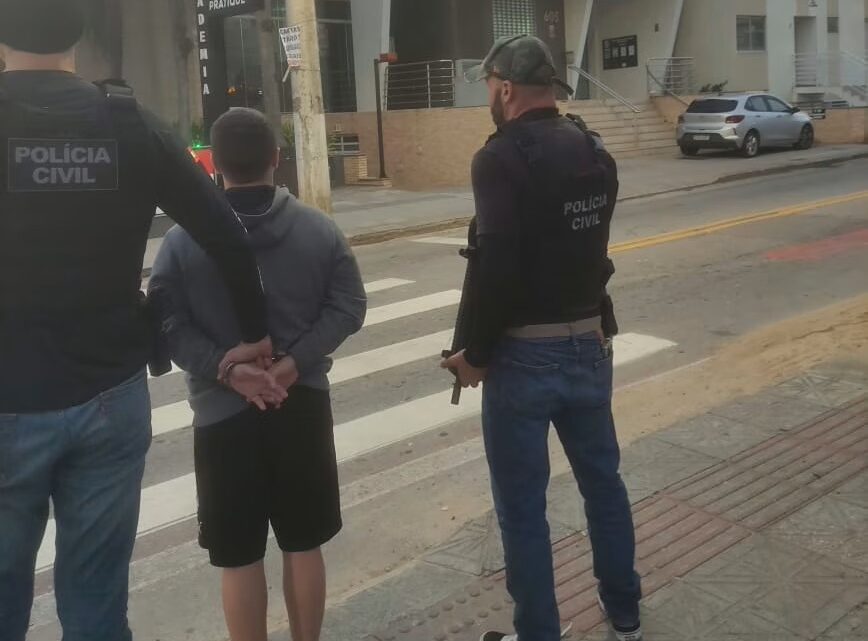 Polícia Civil cumpre mandados e prisões em caso do golpe do bilhete premiado