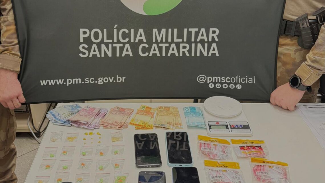 PM realiza prisões e apreensões por tráfico de drogas em Herval d’Oeste