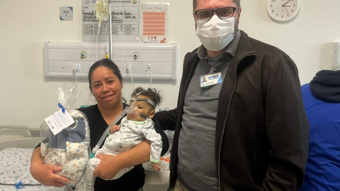 Bebê de 8 meses é o primeiro paciente com AME a receber medicação para doença no hospital de Chapecó Bebê de 8 meses é o primeiro paciente com AME a receber medicação para doença no hospital de Chapecó