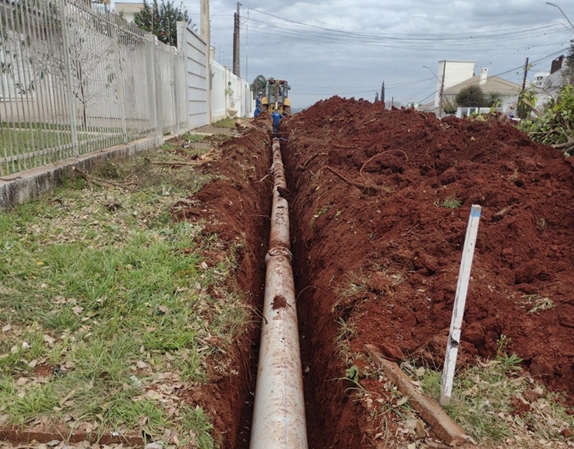CASAN interliga adutora a importante reservatório em Chapecó