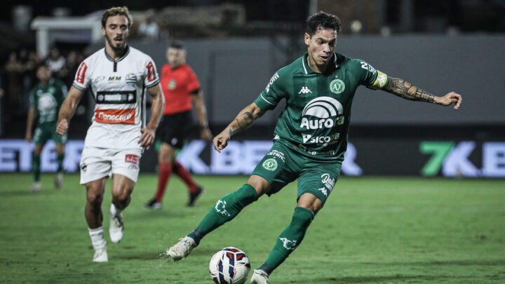 Chapecoense vence o Athletic por 4 a 0 em Minas Gerais