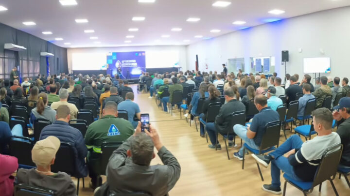 Casan apresenta novo serviço de coleta de lodo e projeta expansão no Oeste de SC