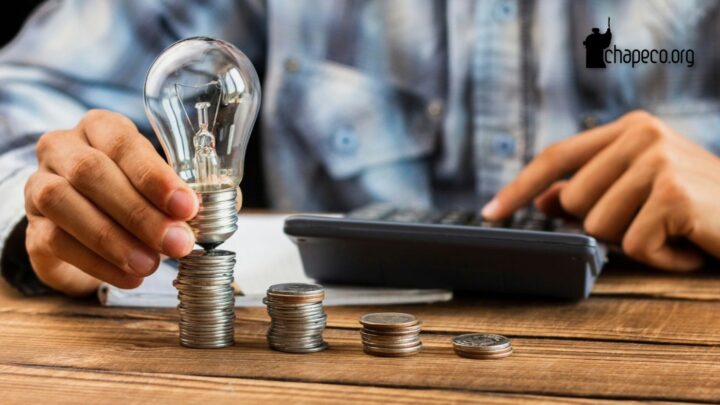 Conta de luz tem aumento a partir desta sexta-feira; saiba como economizar
