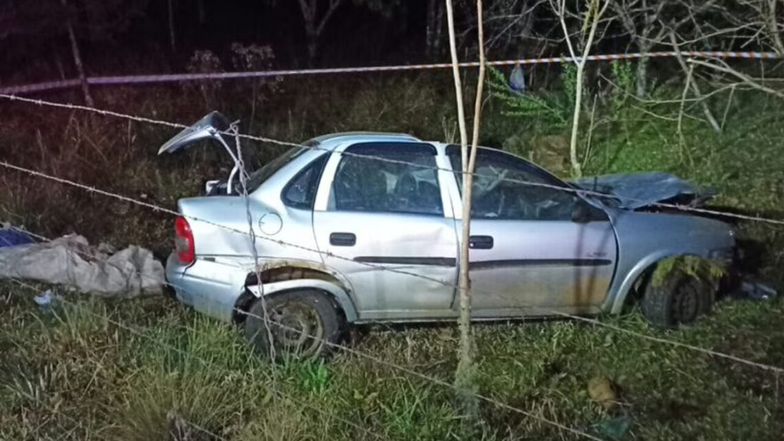 Homem morre ao bater de frente com caminhão em pequena cidade de SC Homem morre ao bater de frente com caminhão em pequena cidade de SC