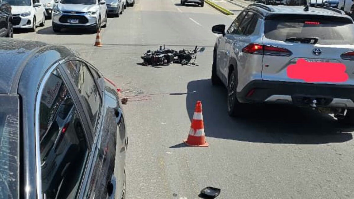 Homem morre após colidir com carro e ser atropelado em SC