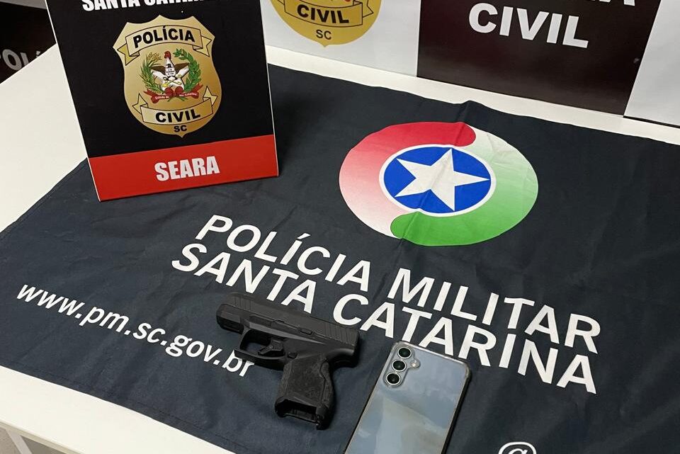 Após noite de terror, Polícias Civil e Militar de Seara prendem preventivamente suspeito de violência doméstica Após noite de terror, Polícias Civil e Militar de Seara prendem preventivamente suspeito de violência doméstica