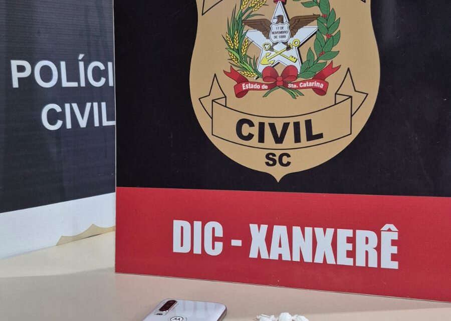 Polícia Civil prende homem de 61 anos por tráfico de drogas em Xanxerê Polícia Civil prende homem de 61 anos por tráfico de drogas em Xanxerê