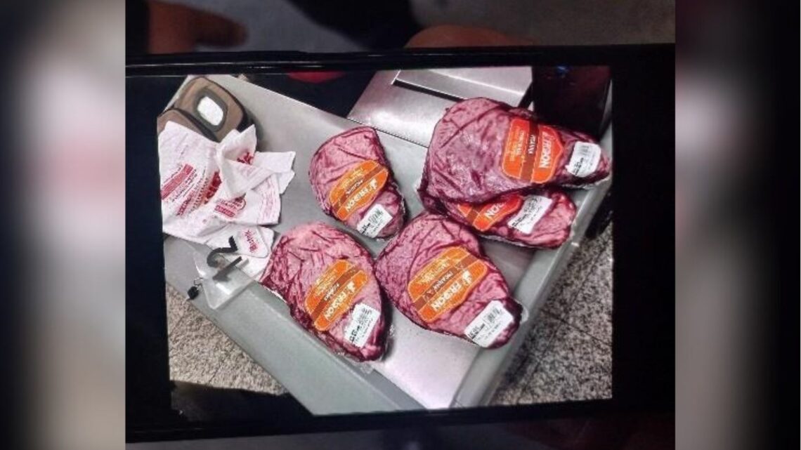 Homem é flagrado tentando comprar picanha com cartão furtado em supermercado Homem é flagrado tentando comprar picanha com cartão furtado em supermercado