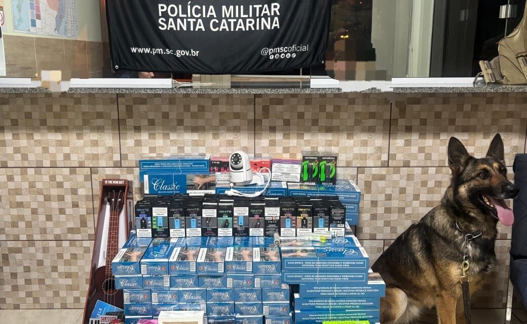 Mulheres são presas com cigarros convencionais e cigarros eletrônicos na SC-155 Mulheres são presas com cigarros convencionais e cigarros eletrônicos na SC-155