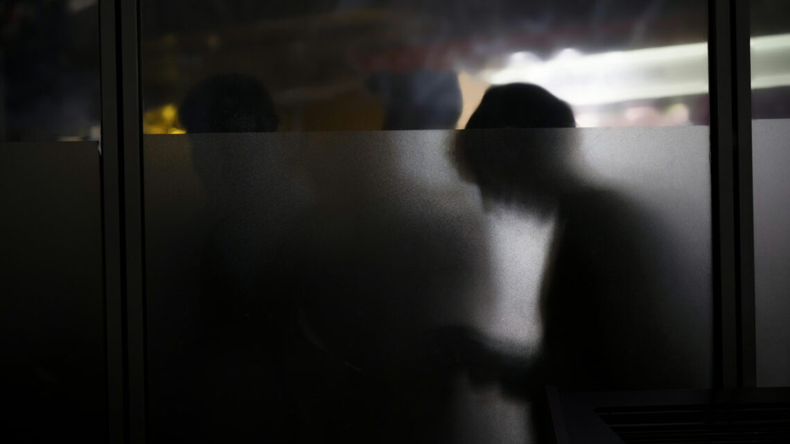 Justiça determina internação de stalker que perseguiu dentista por quatro anos em SC