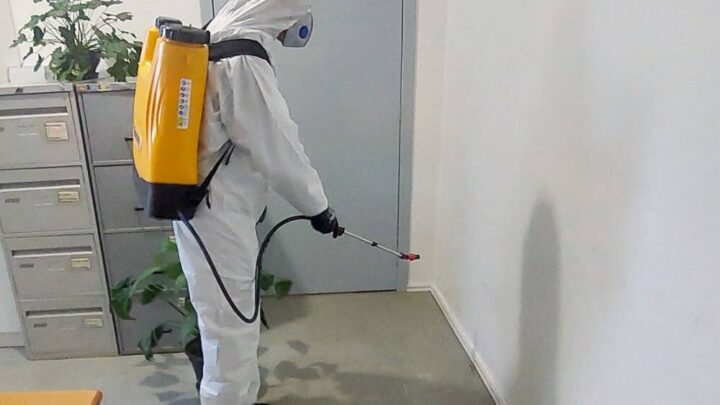 Xanxerê intensifica combate às arboviroses com ação de borrifação de inseticida em imóveis públicos