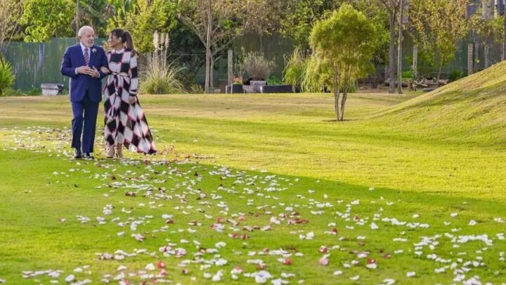 Governo Lula deve gastar R$ 650 mil com flores nobres